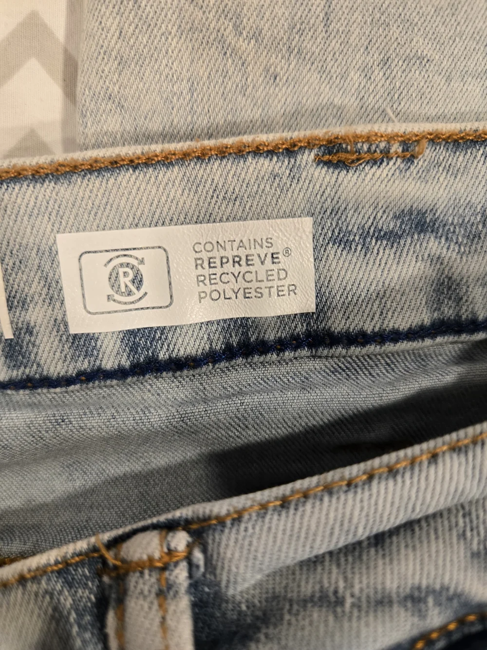 *Arizona Jean Co* Men's Jeans in Light Blue 